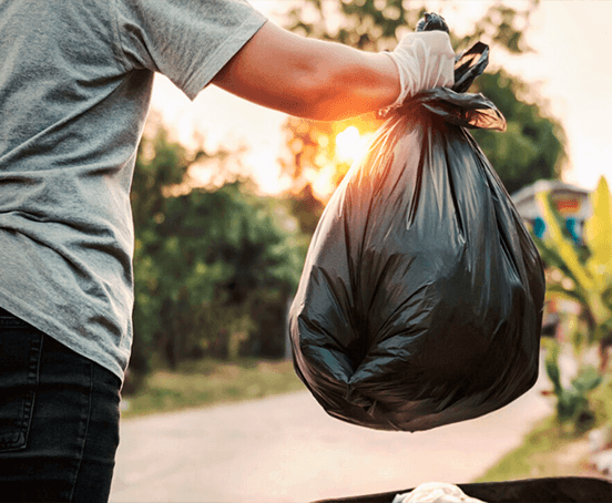 Deshazte diariamente de los desechos de tu organismo como lo haces con los de tu hogar. Deshazte diariamente de los desechos de tu organismo como lo haces con los de tu hogar.